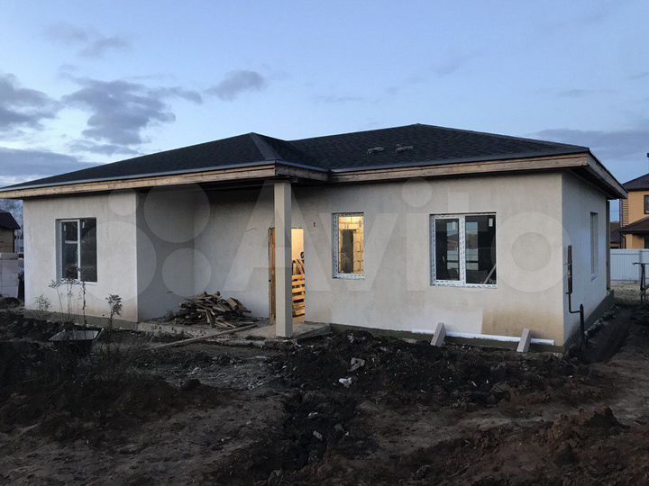 Коттедж 147 м² на участке 10 сот.