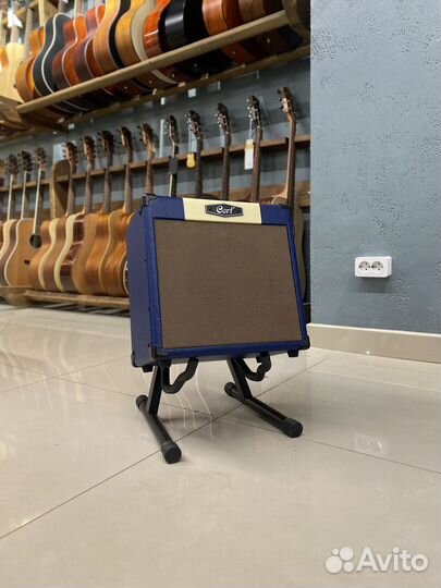 Cort CM15R Комбоуселитель