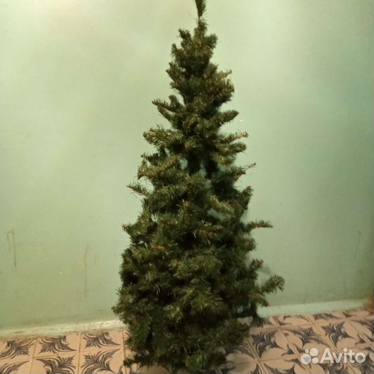 Елка новогодняя искуственная бу