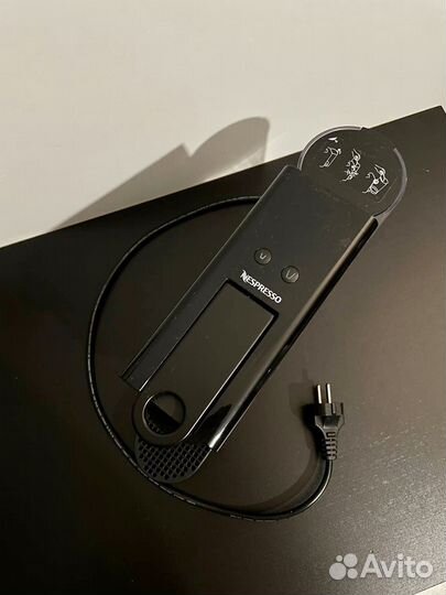 Кофемашина nespresso с капучинатором и держателем