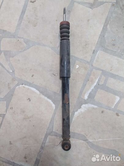 Амортиазтор задний Hyundai Getz 02-10