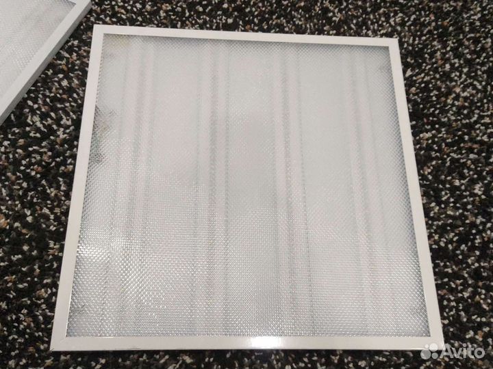 Светильник потолочный подвесной