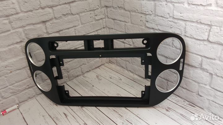 Рамка переходная 22-1042 Volkswagen tiguan 11-15 г