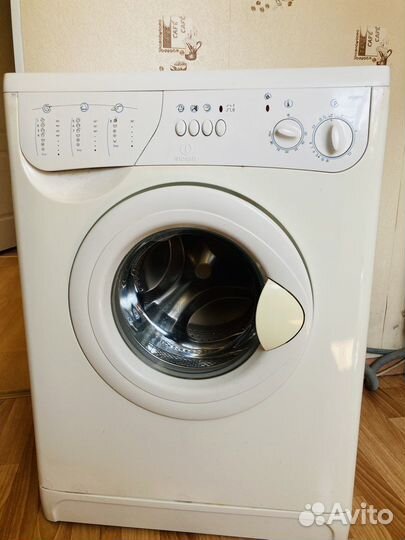 Стиральная на запчасти indesit ws642tx