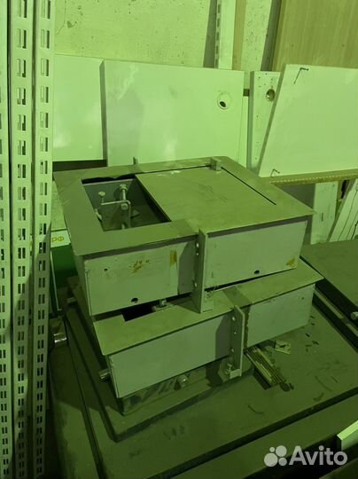 Лоток для передачи денег