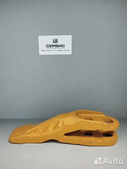 Зуб ковша JCB усиленный ёлка