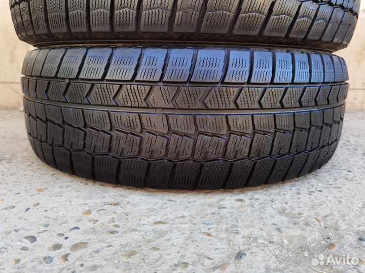 Dunlop Winter Maxx WM02 225/60 R17 99H