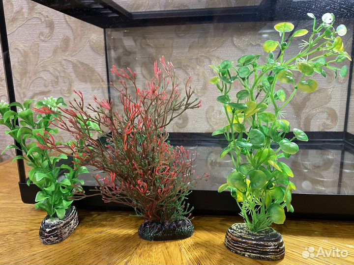 Искусственные водоросли, замок для аквариума