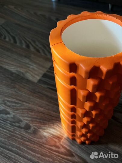 Массажный МФР валик для фитнеса и спины