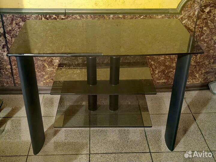 Подставки для аппаратуры и тв