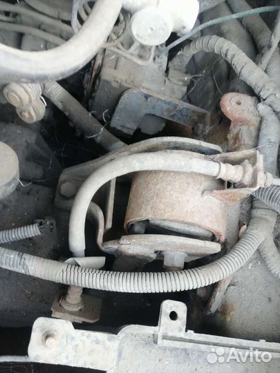 Подушки, крепления на hyundai accent