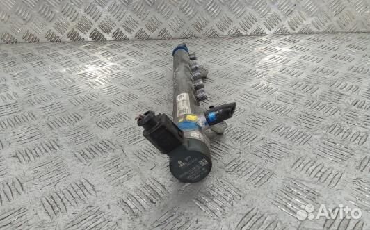 Топливная рампа дизельная audi A4 B8 (KDN31BB01)