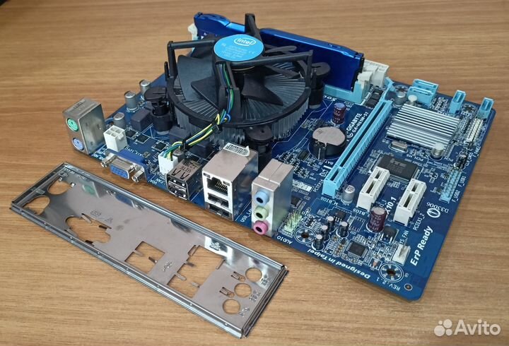 Комплект Core i3 + мат.плата + память 8 Гб