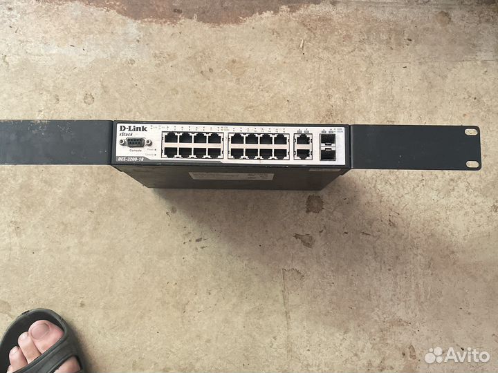 Коммутатор D-link DES-3200-18
