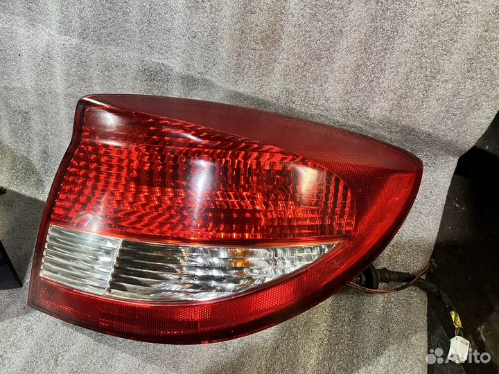 Фонарь задний Киа Рио 1 Рестайл седан