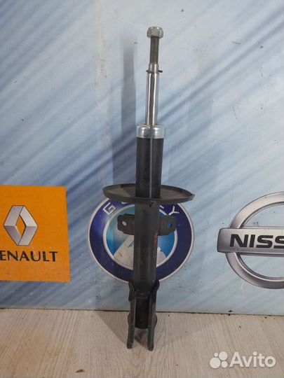 Амортизатор стойка перед Renault kaptur