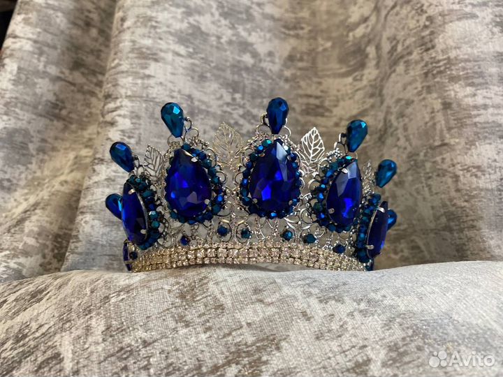 Корона ручной работы 