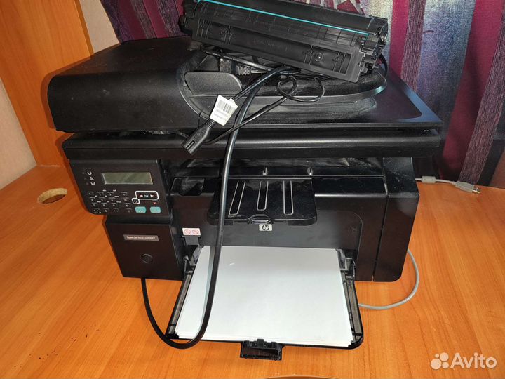 Принтер HP LaserJet Pro M1212nf MFP, ч/б, A4