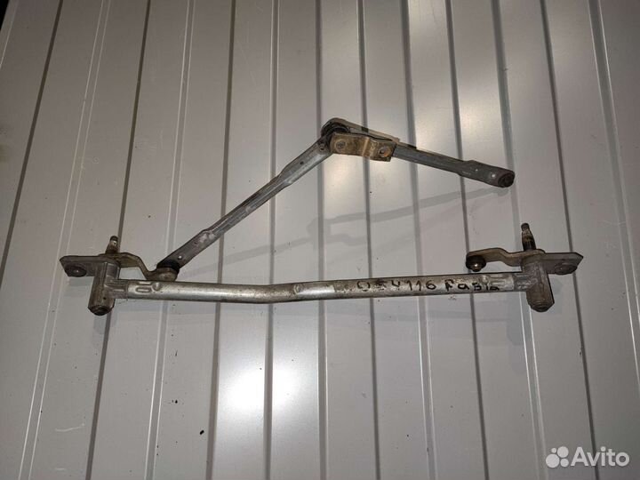 Трапеция стеклоочистителей Skoda Fabia