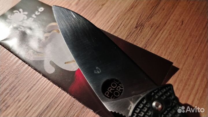 Нож Spyderco Resilience