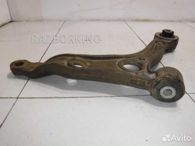 Рычаг передний правый Пежо