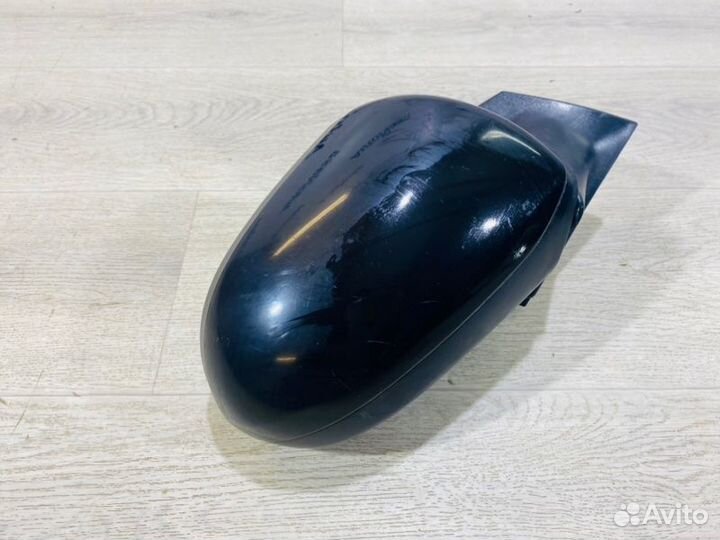 Зеркало заднего вида боковое правое Kia Rio 3