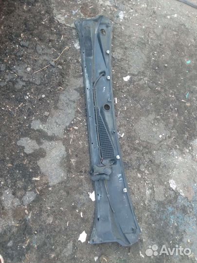 Накладка дворников Nissan Pathfinder R51