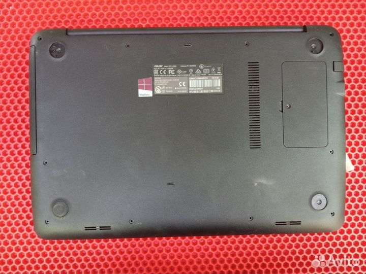 Ноутбук Asus X56UQ (разбор)