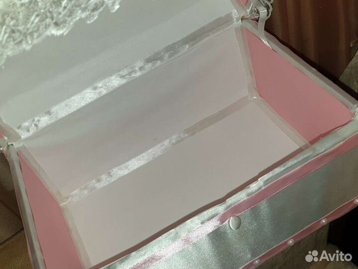 Свадебный сундук для денег