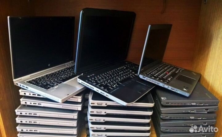 Ноутбуки с витрин и закрытых офисов