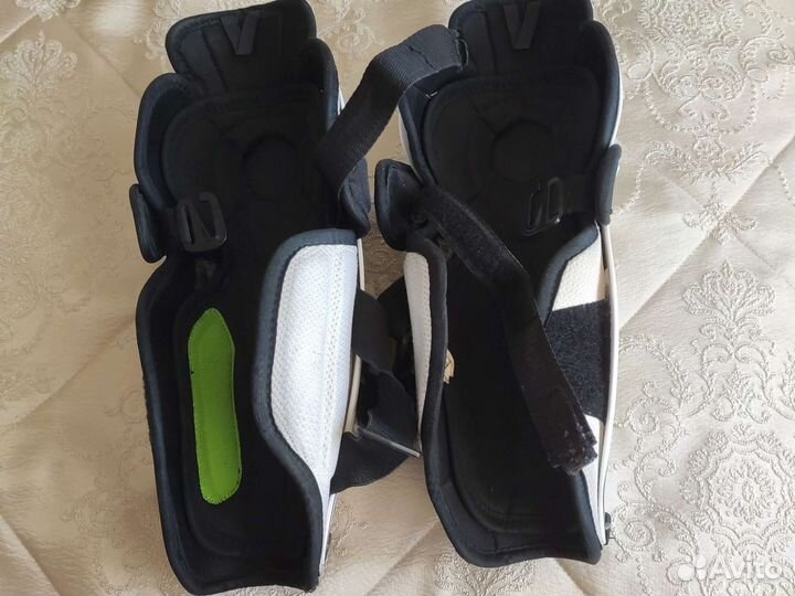 Щитки Reebok 16k 11