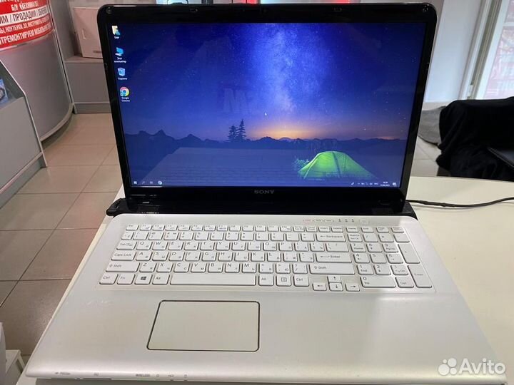 Ноутбук Sony Vaio 17.3