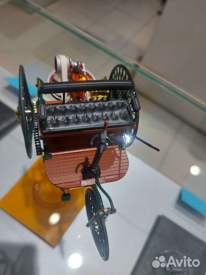 Mercedes benz автомодель 1:18