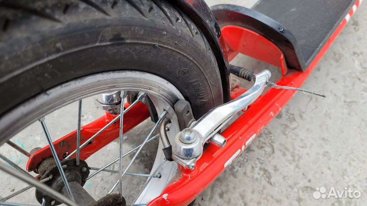 Самокат Tidit