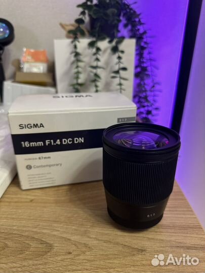 Объектив sigma 16mm f1.4 micro 4 3