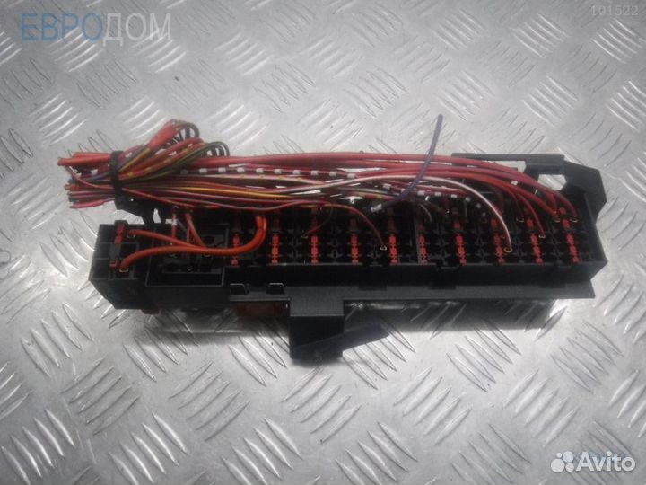 Блок предохранителей mercedes W210 s1113629
