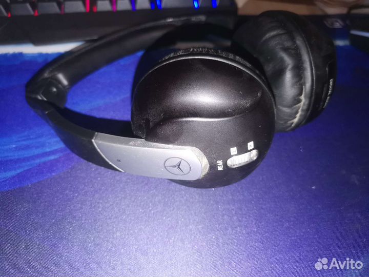 Беспроводные наушники