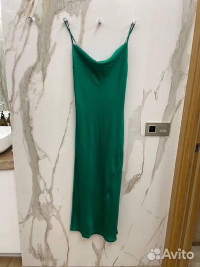 Платье в бельевом стиле