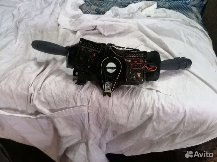 Подрулевой переключатель логан 1