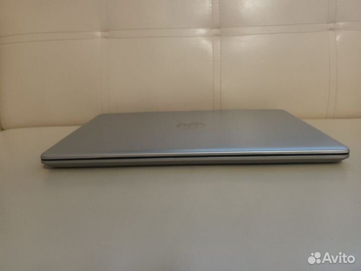 HP i5-8250U/8GB/SSD128/GeForce110/FullHD