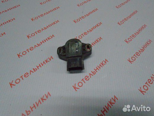 Nissan 22620-31U01 Датчик положения дросселя