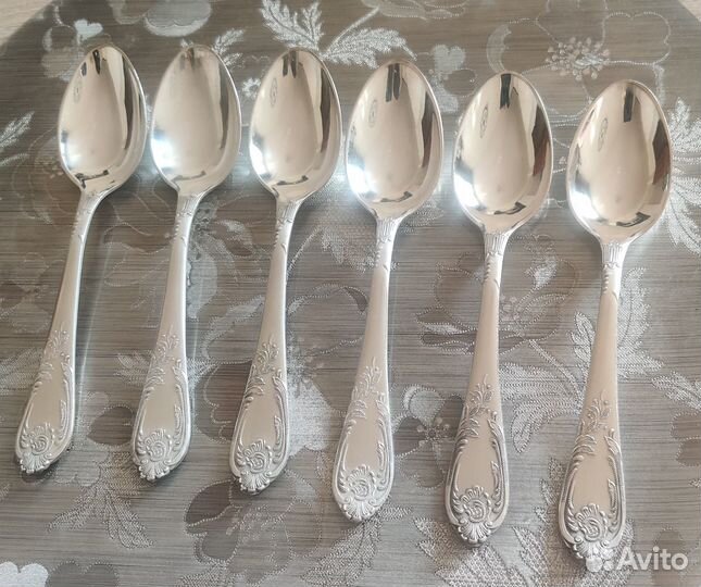 Набор столового серебра