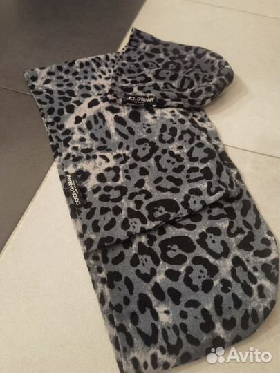 Комплект шапка и шарф женские новые Dolce&Gabbana