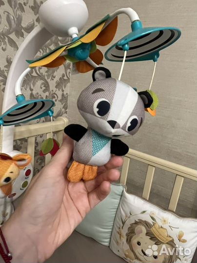 Мобиль на кроватку Tiny love сказочный лес