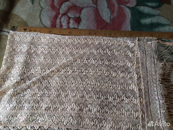 Женские шарфы и платки