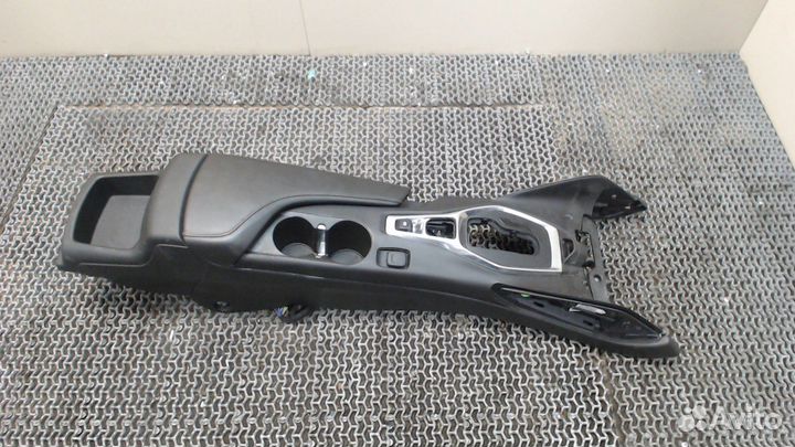 Консоль салона Chevrolet Camaro, 2017