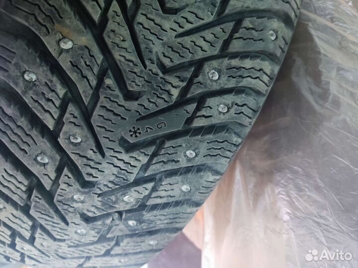 Nokian Tyres Hakkapeliitta 8 185/60 R15