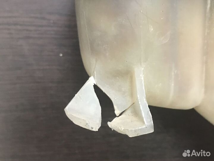 Расширительный бачок Mercedes w202