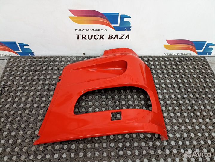 1398263 Облицовка фары левой Daf XF105