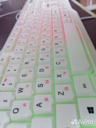 Клавиатура проводная с подсветкой белая smartbuy